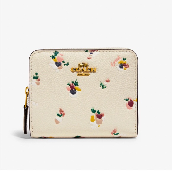 Coach Handbags - Flower billfold wallet
